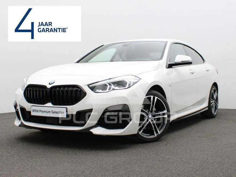 2022 BMW 216