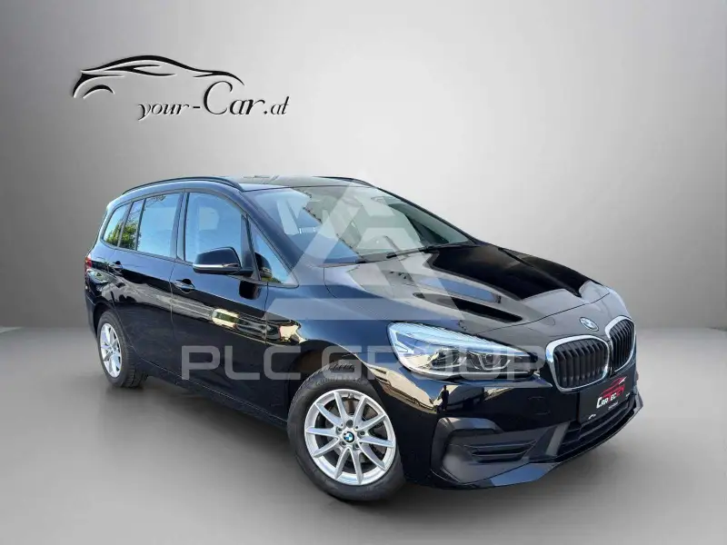 2022 BMW 216