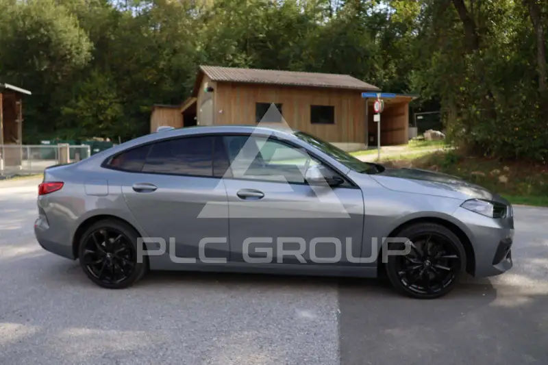 2022 BMW 216