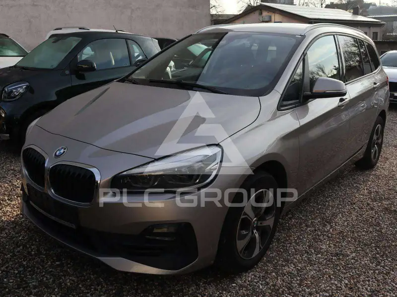 2022 BMW 216