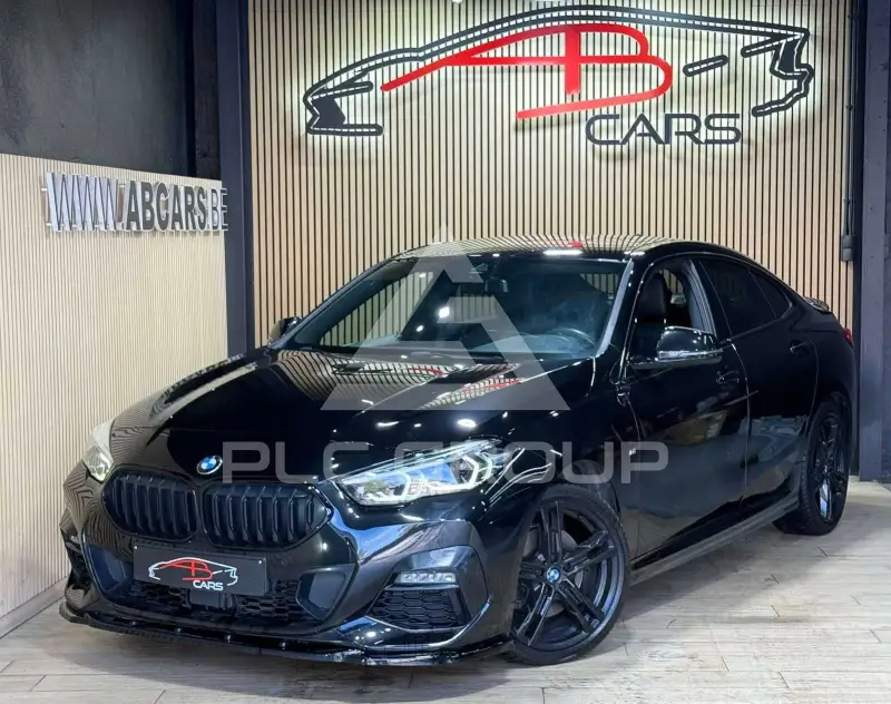 2022 BMW 216