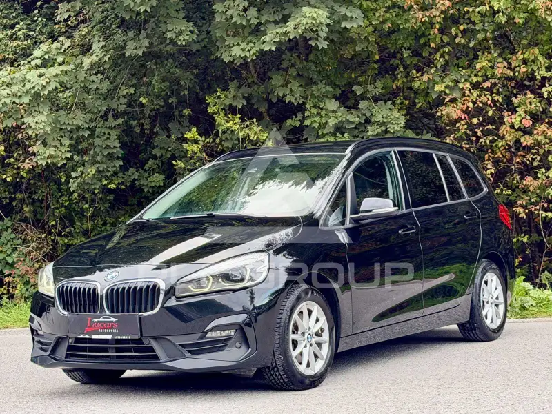 2022 BMW 216