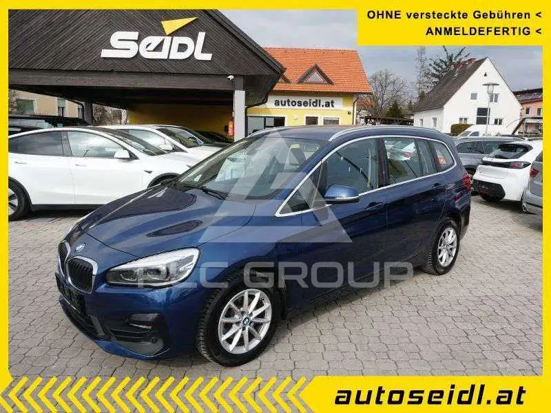 2022 BMW 216