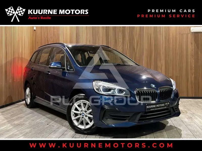 2022 BMW 216