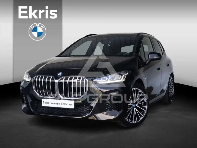2024 BMW 225