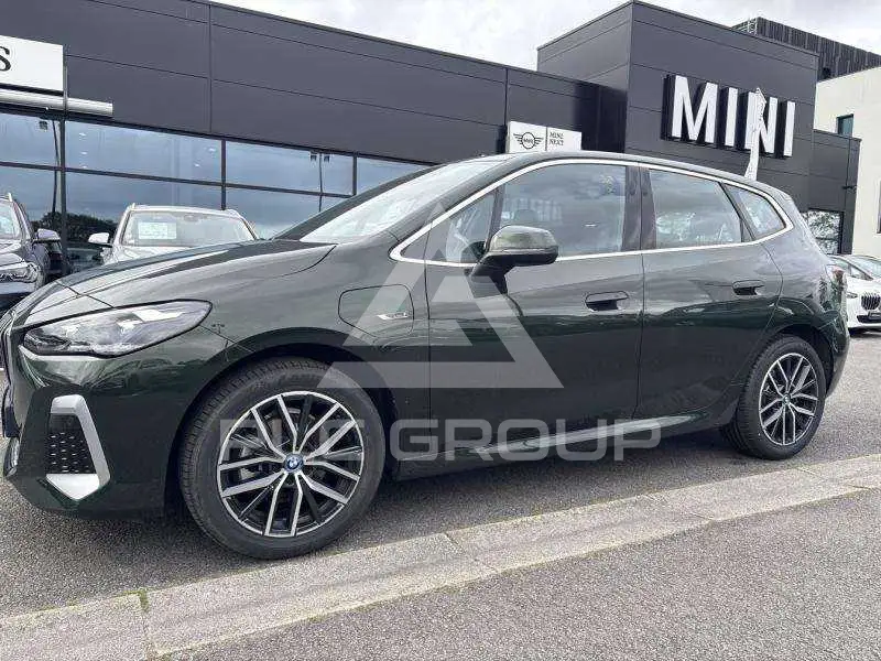 2022 BMW 225