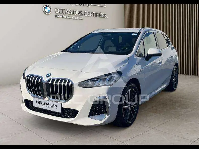 2022 BMW 225