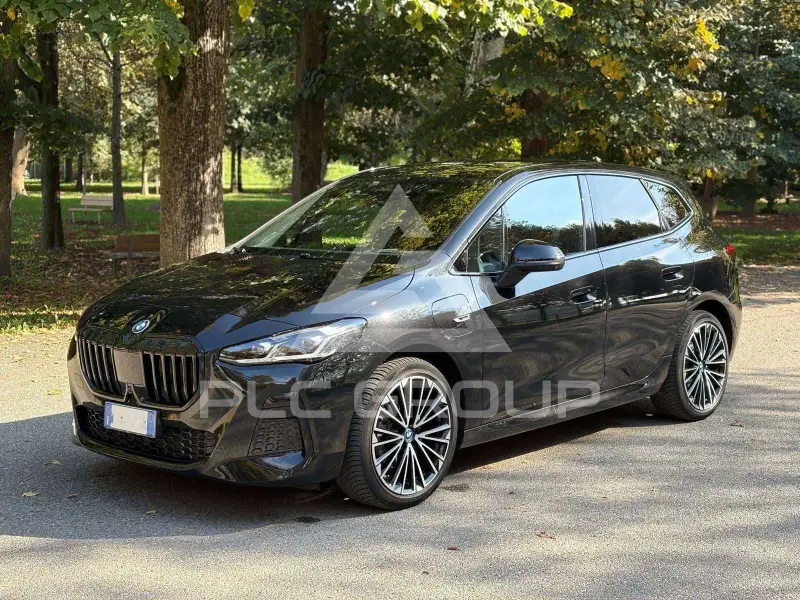 2022 BMW 225