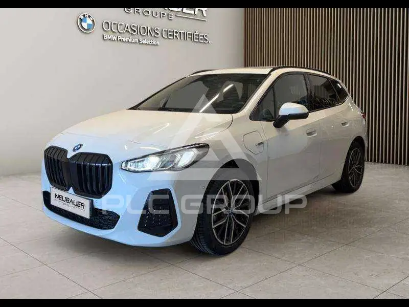 2022 BMW 225