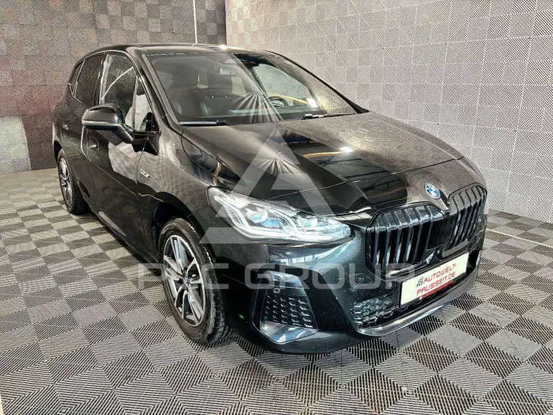 2022 BMW 225