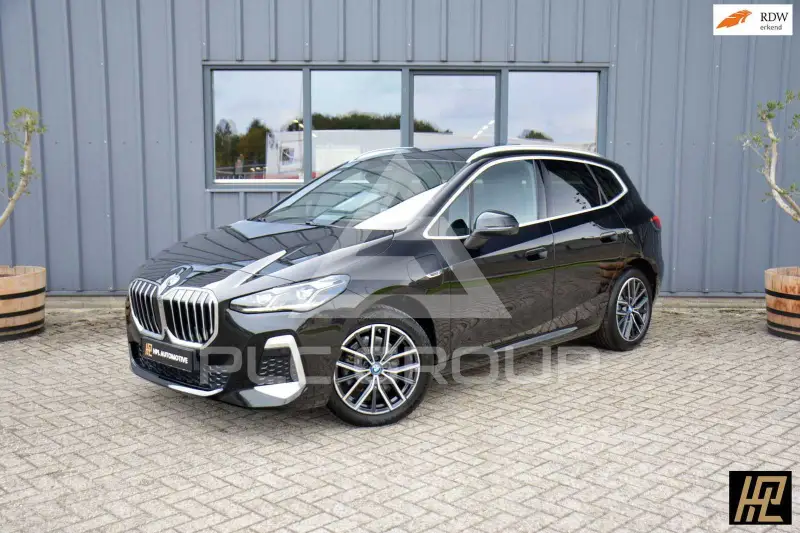 2022 BMW 225