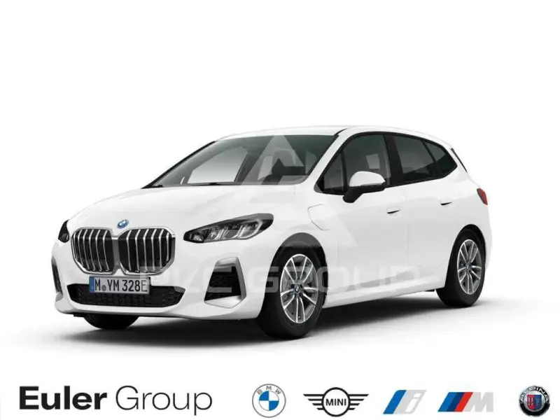 2022 BMW 225