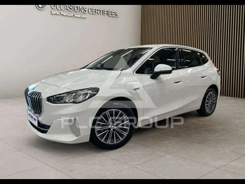 2022 BMW 225
