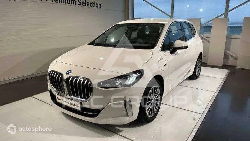 2022 BMW 225