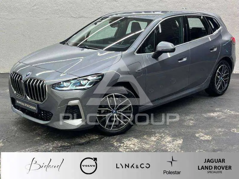2022 BMW 225