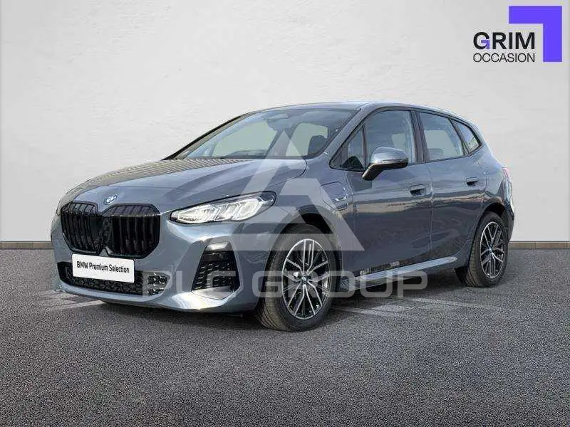 2022 BMW 225