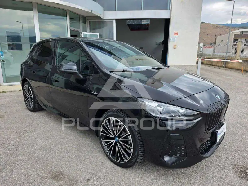2022 BMW 225