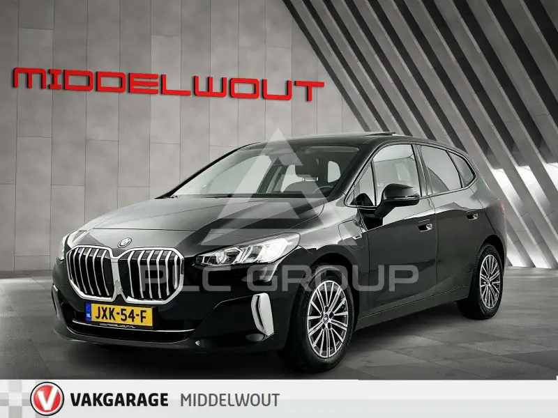 2022 BMW 225