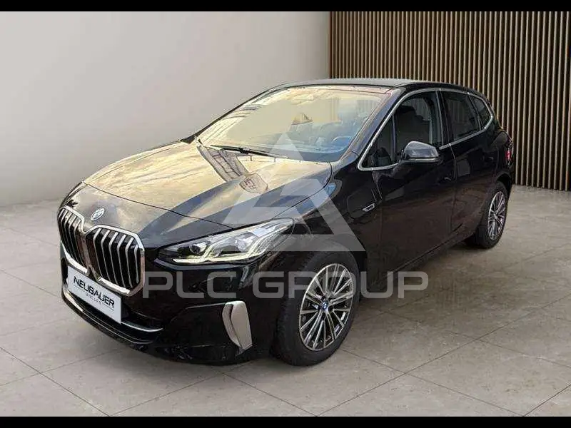 2022 BMW 225