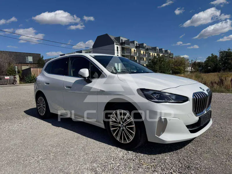 2022 BMW 225