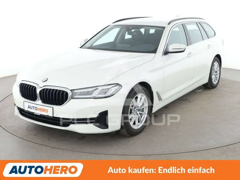 2022 BMW 530