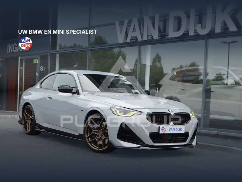 2022 BMW 240M
