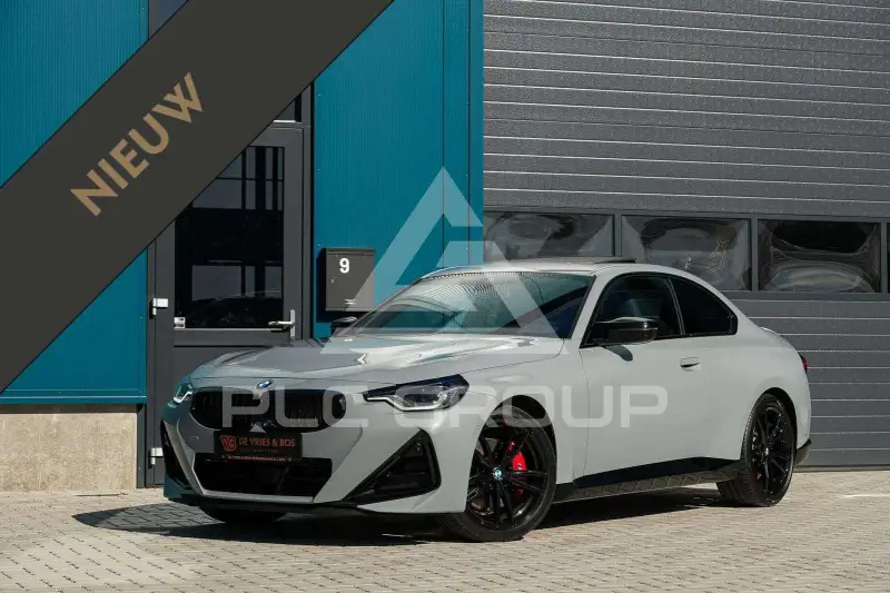 2022 BMW 240M