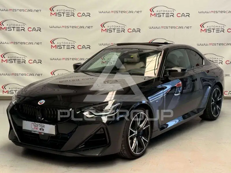 2022 BMW 240M