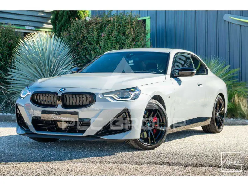 2022 BMW 240M