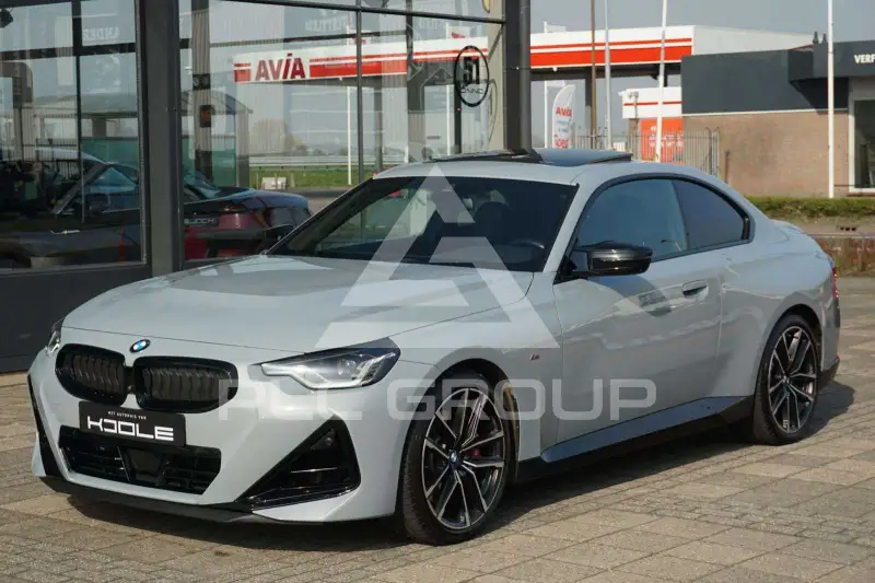 2022 BMW 240M