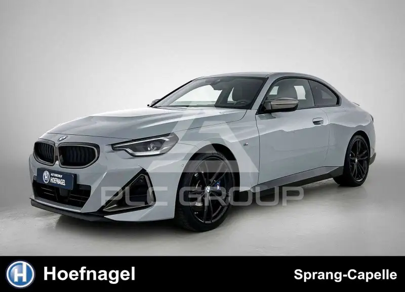 2022 BMW 240M