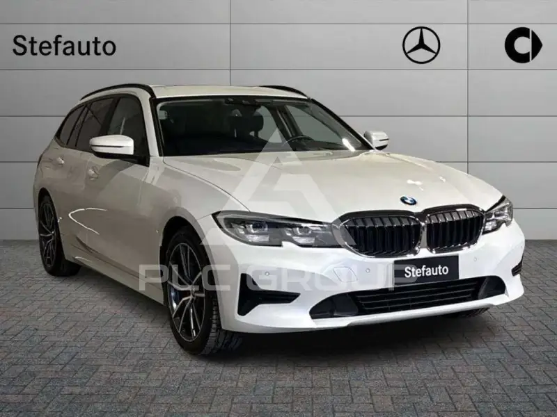 2022 BMW 316