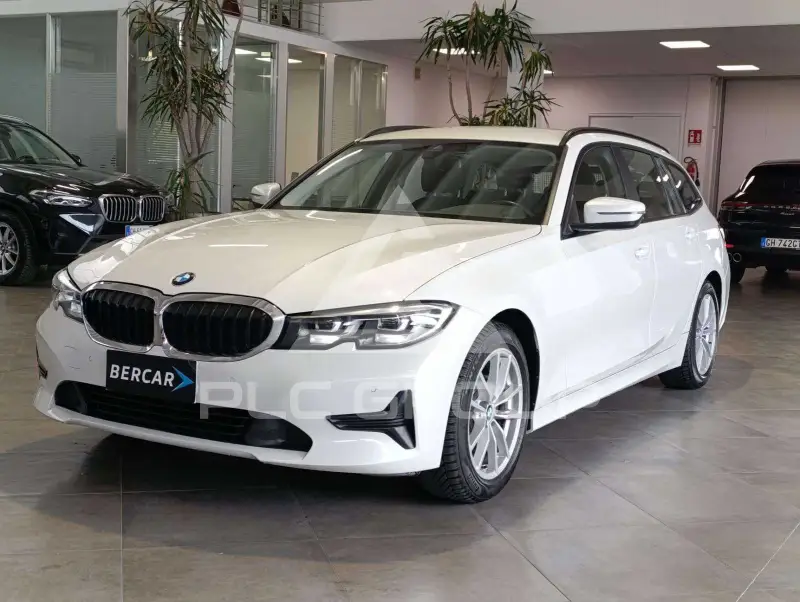 2022 BMW 316