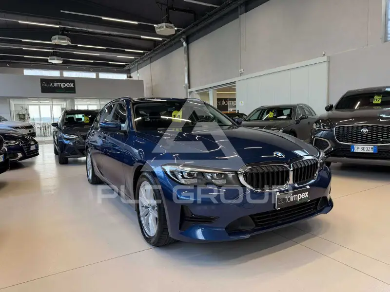 2022 BMW 316