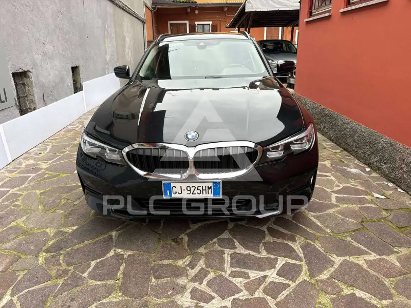 2022 BMW 316