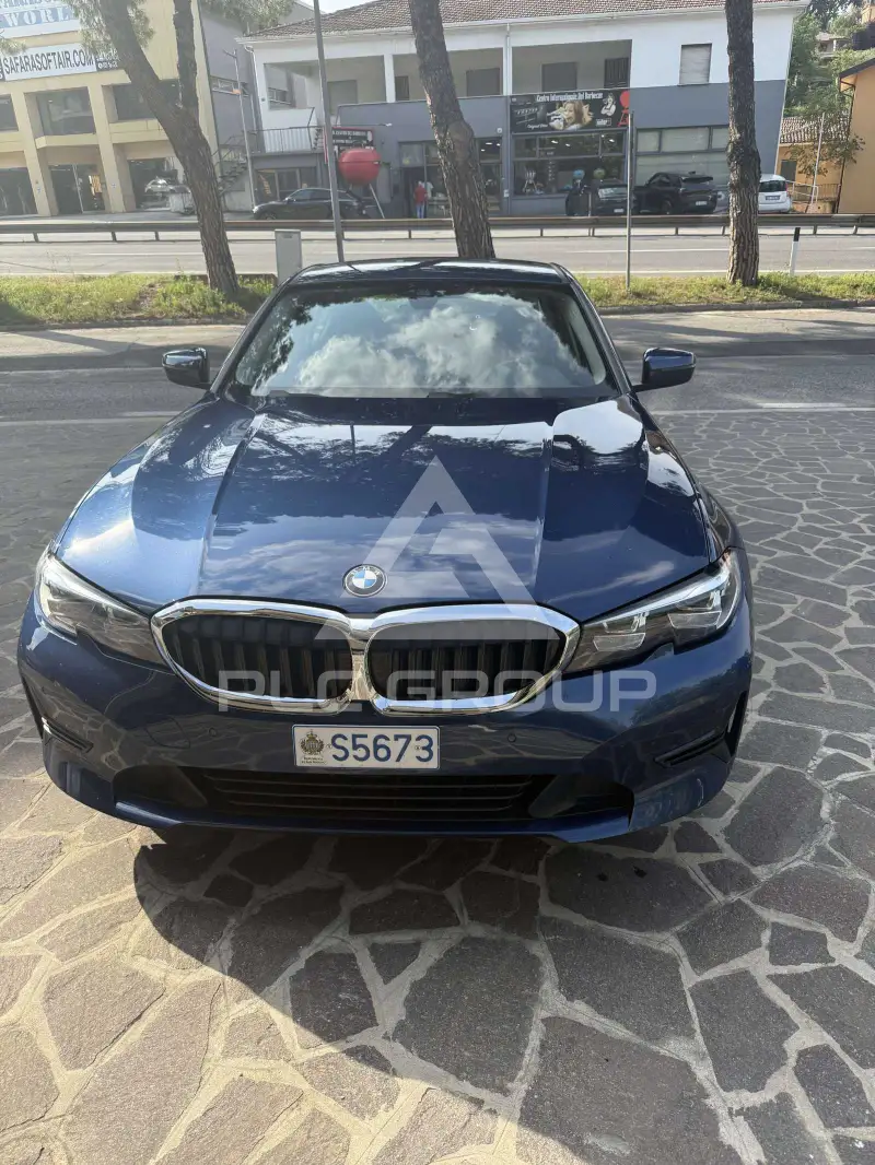 2022 BMW 316