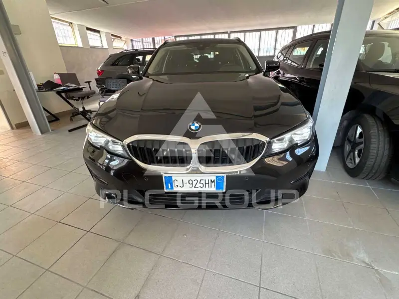 2022 BMW 316