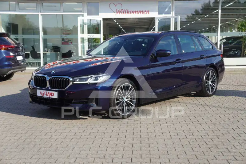 2022 BMW 530