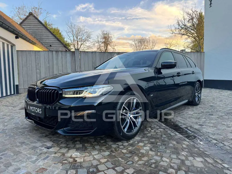 2022 BMW 530