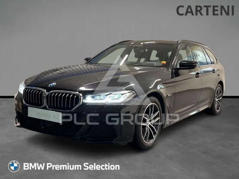 2022 BMW 530