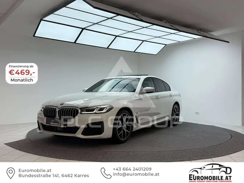 2022 BMW 530
