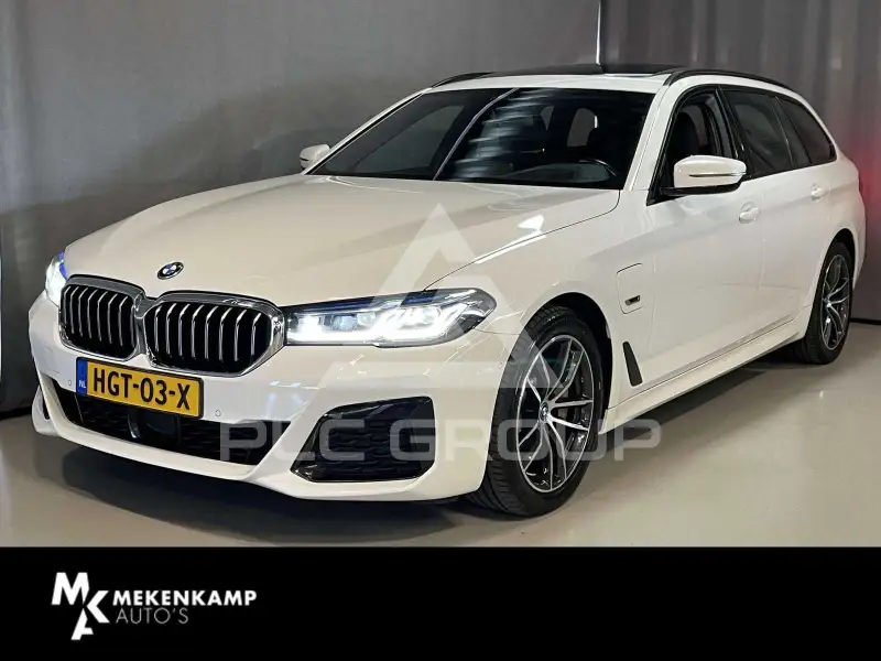 2022 BMW 530