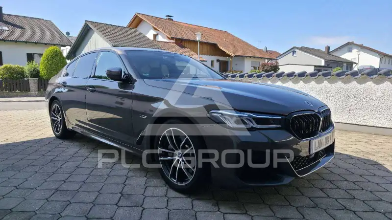 2022 BMW 530