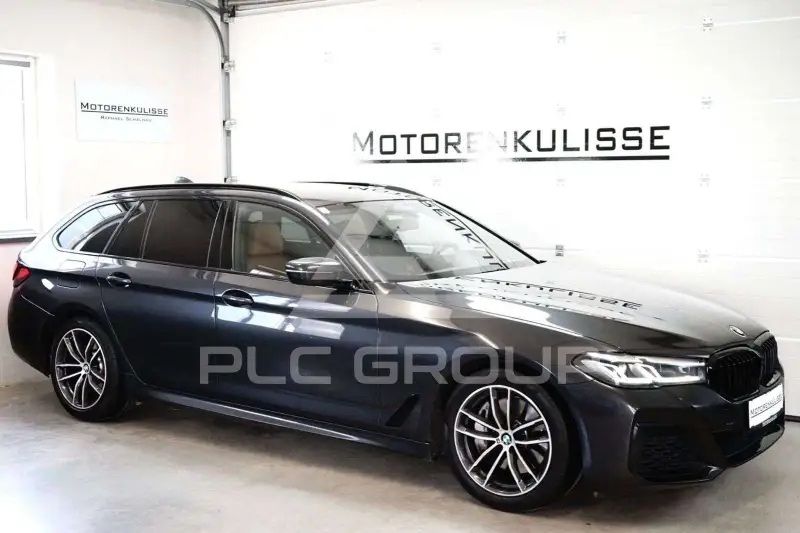 2022 BMW 530