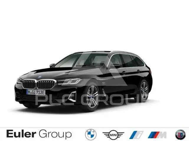 2022 BMW 530