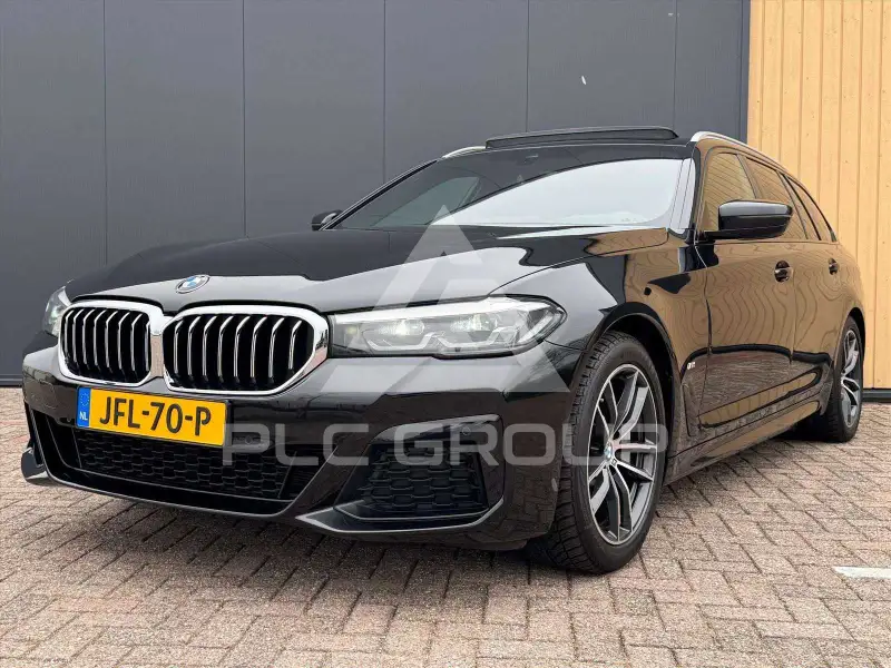2022 BMW 530