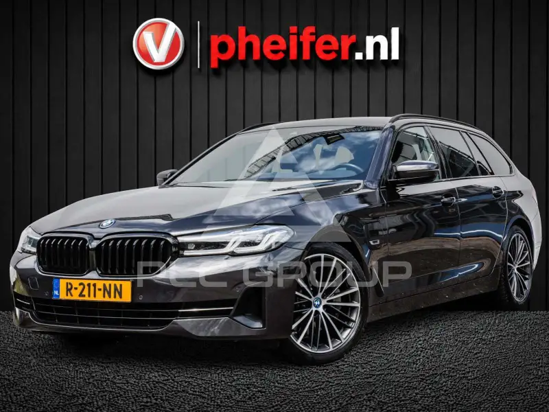 2022 BMW 530