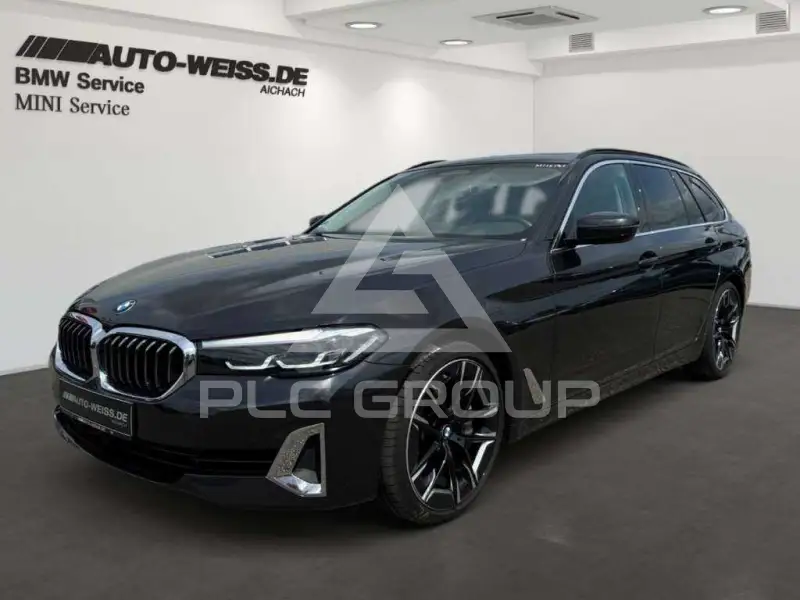 2022 BMW 530