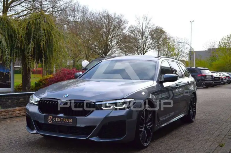 2022 BMW 530