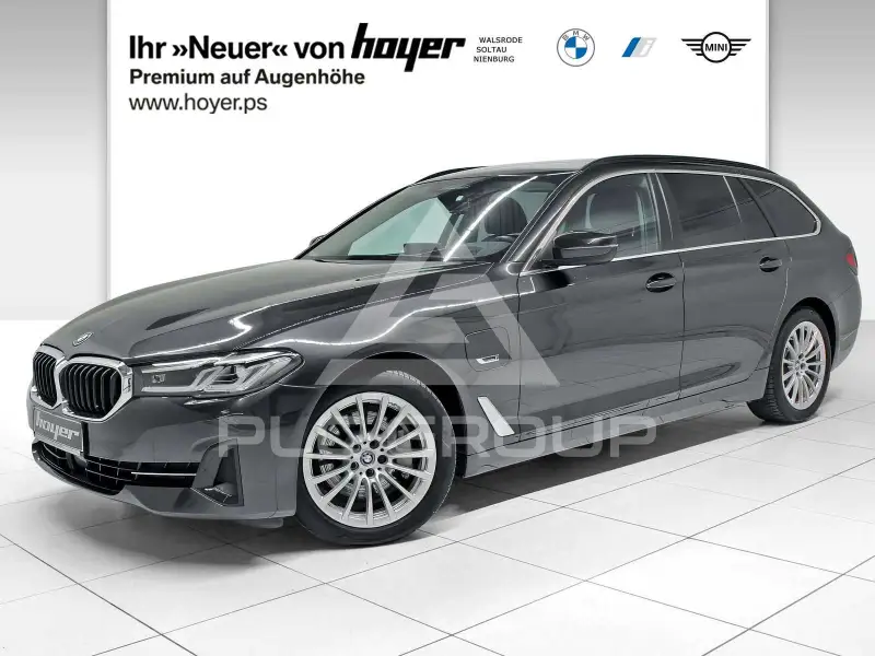 2022 BMW 530